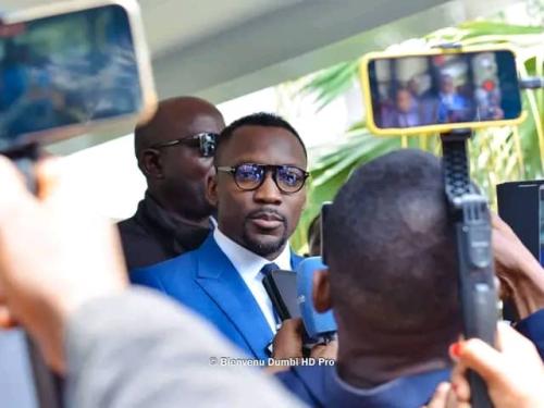 SPORT/FECOFA : Shabani Nonda, l'icône du football congolais, entre en lice pour la présidence.